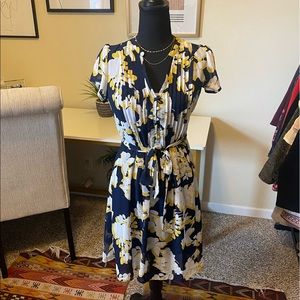 J.B.S Floral Short sleeve dress with belt Size petite 4